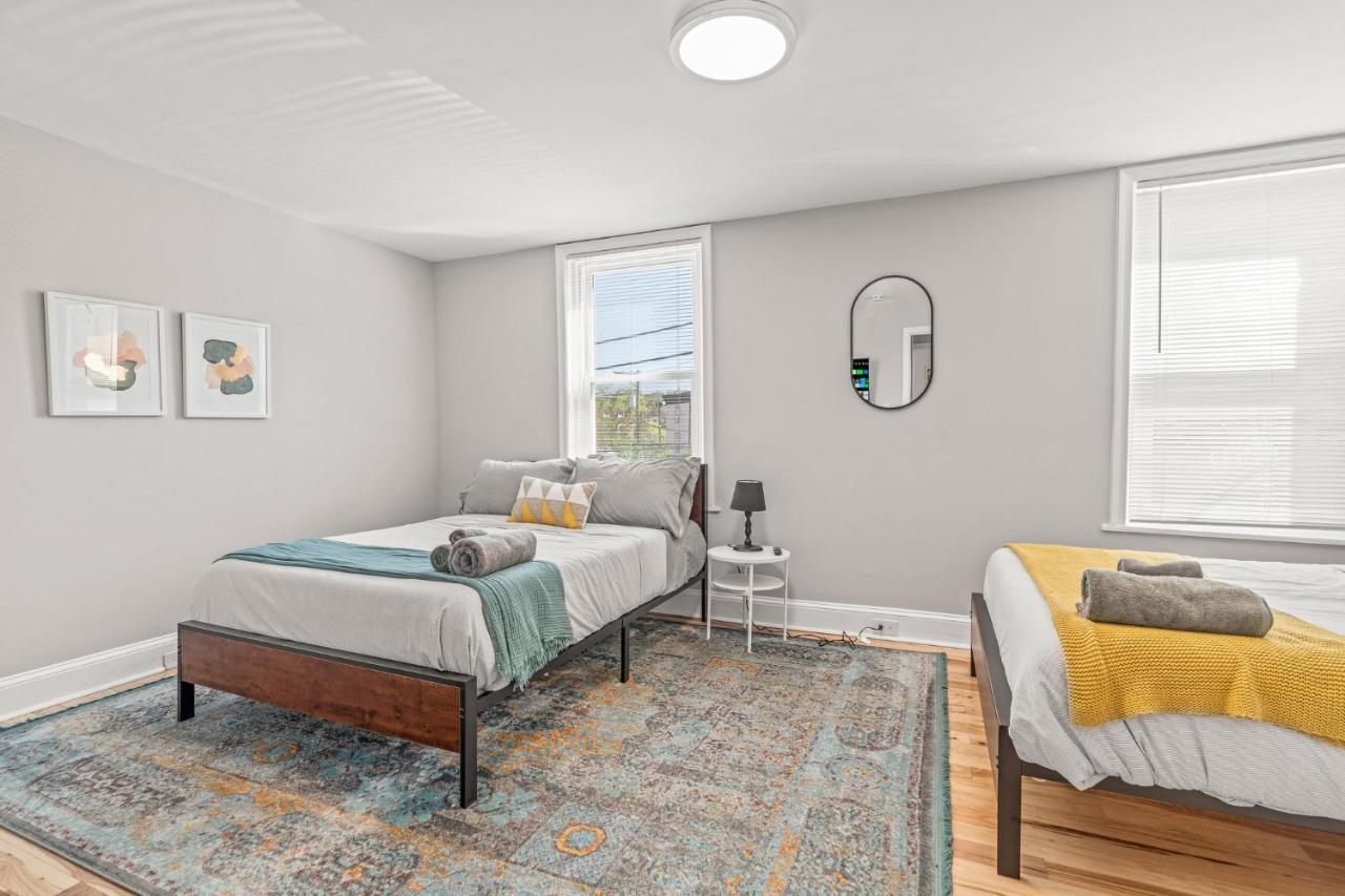 Trendy Family Friendly Northern Liberties Retreat フィラデルフィア エクステリア 写真